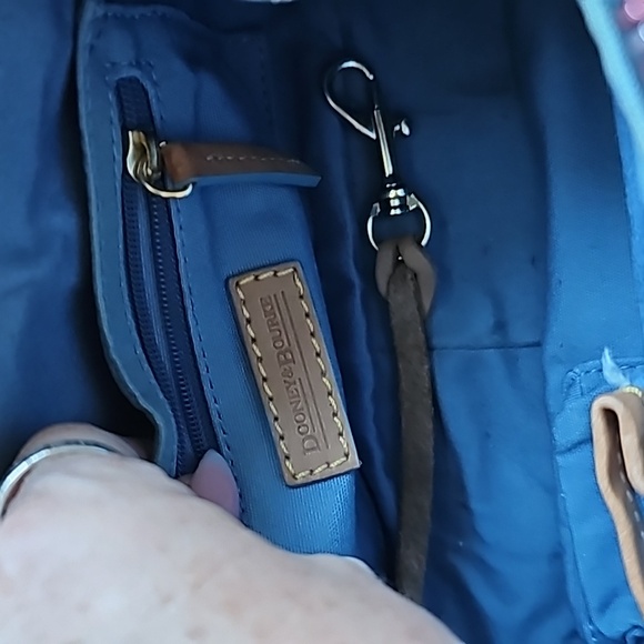 Dooney & Bourke Two Way, Vintage - Picture 10 of 16